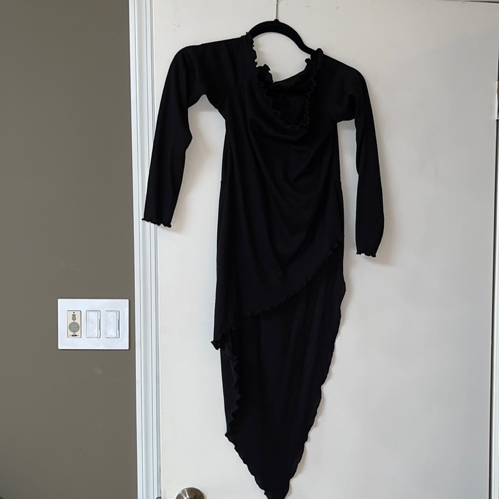 Asymmetrical black top